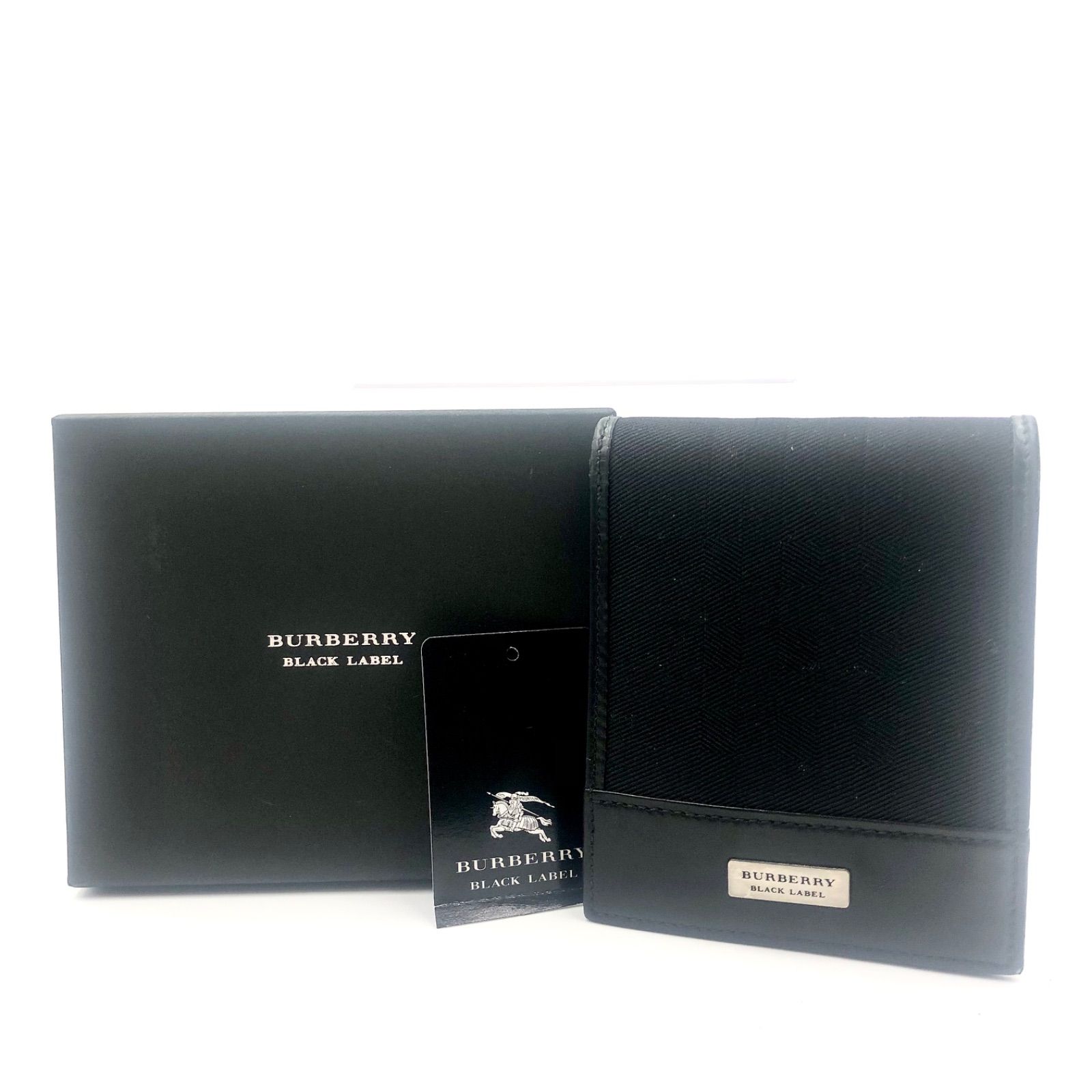 □美品□BURBERRY BLACK LABEL バーバリーブラックレーベル ロゴプレート 二つ折り財布 キャンバス×レザー ブラック 三陽商会 メンズ  箱付き 紙タグ付き - メルカリ