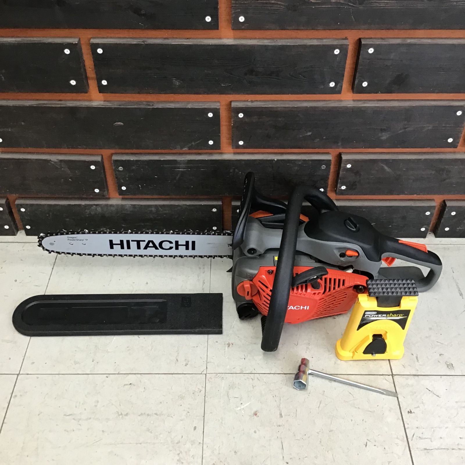 日立|HITACHI エンジンチェーンソー CS33EDP 35S 鴻巣店