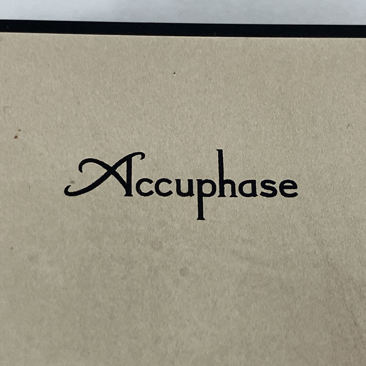 Accuphase MODEL