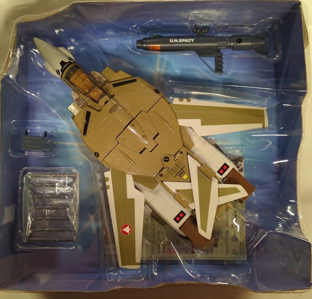 バンダイ (タカトク復刻) 超時空要塞マクロス VF-1A バルキリー
