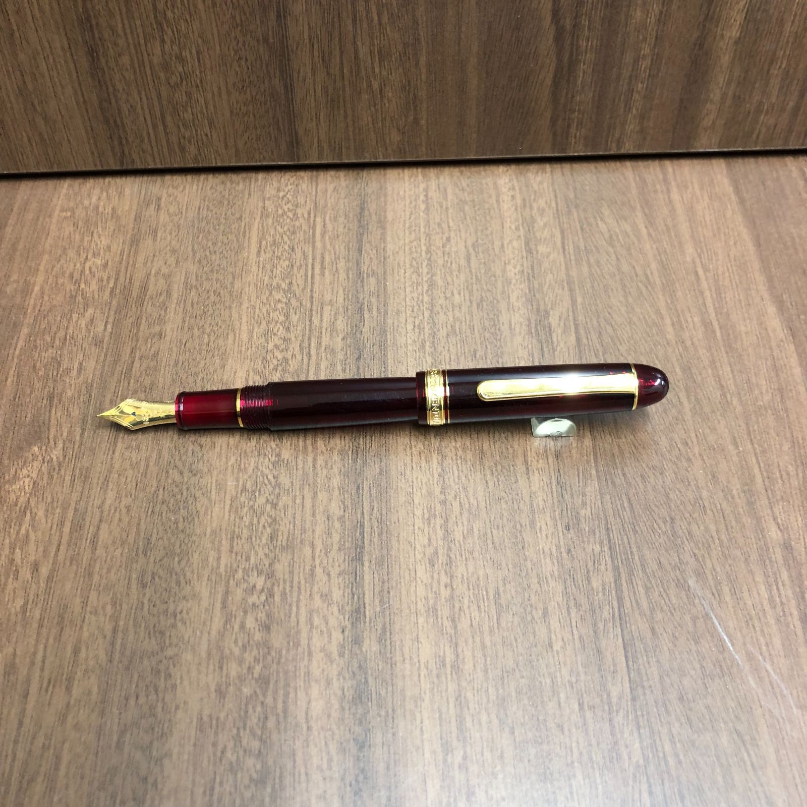 プラチナ萬年筆｜PLUTINUM 3776センチュリー 71ブルゴーニュ 万年筆 ペン先 M