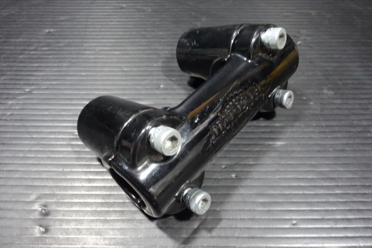 ハンドル ポスト ステー マウント ブラケット クランプ ホルダー ライザー ハーレー 純正 1インチ FLSS1800 55900098 55900099 R20250922