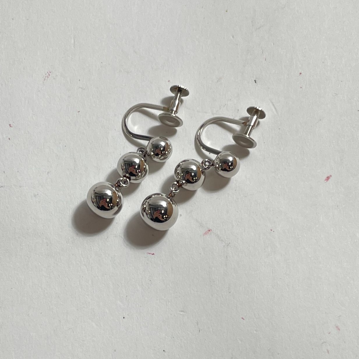 Pt900刻印 プラチナ ネジ式イヤリング イヤリング 総重量3.03g 現状品 0.003kg