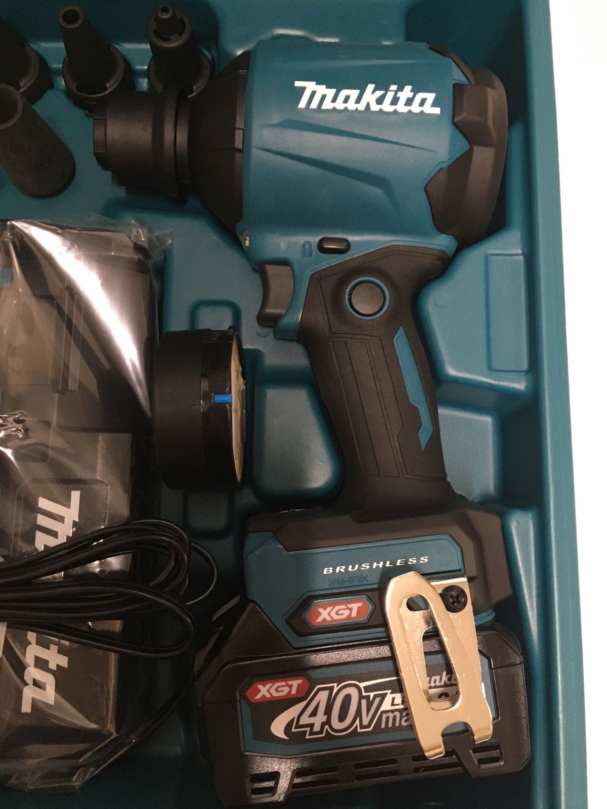 送料無料 マキタ