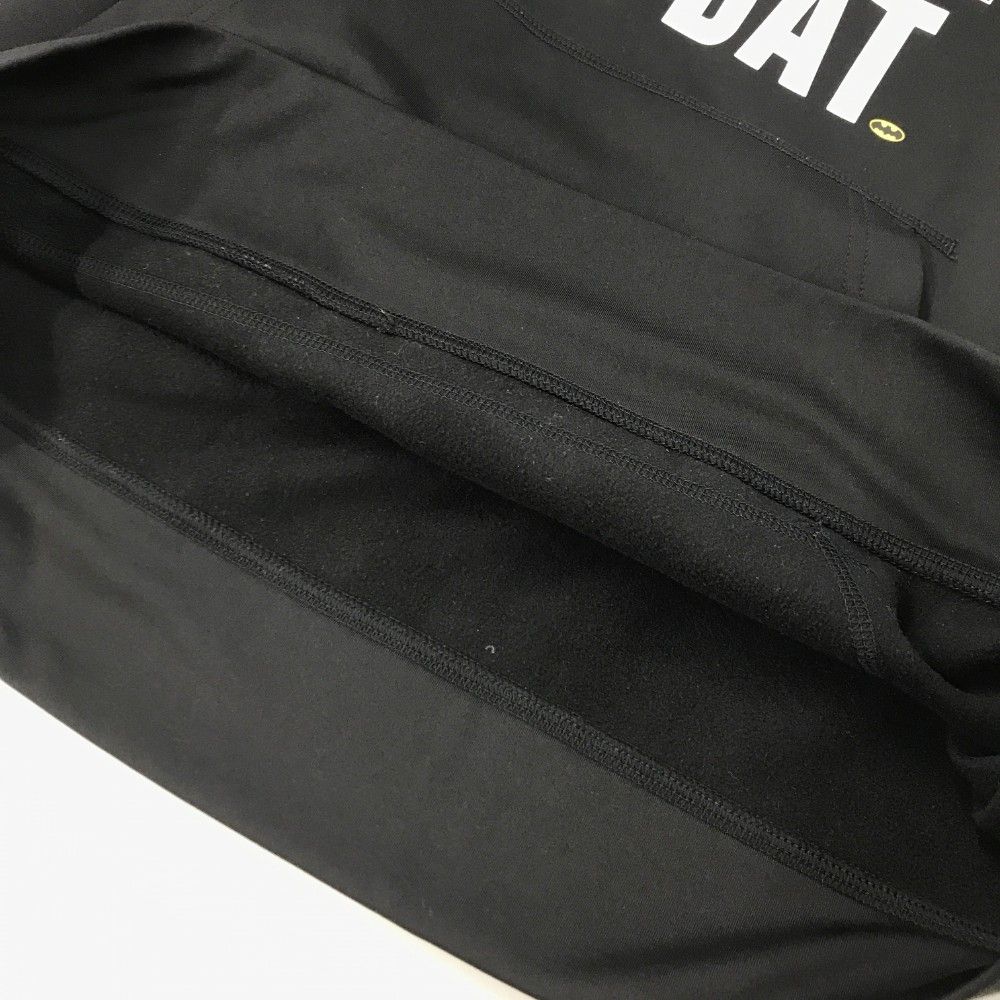 サイズ：4 MASTER BUNNY EDITION マスターバニーエディション BATMAN バットマン 裏起毛 スウェットパーカー  ブラック系 [240101423585] ゴルフウェア メンズ ストスト サイズ：4 MASTER BUNNY EDITION マスターバニーエディション