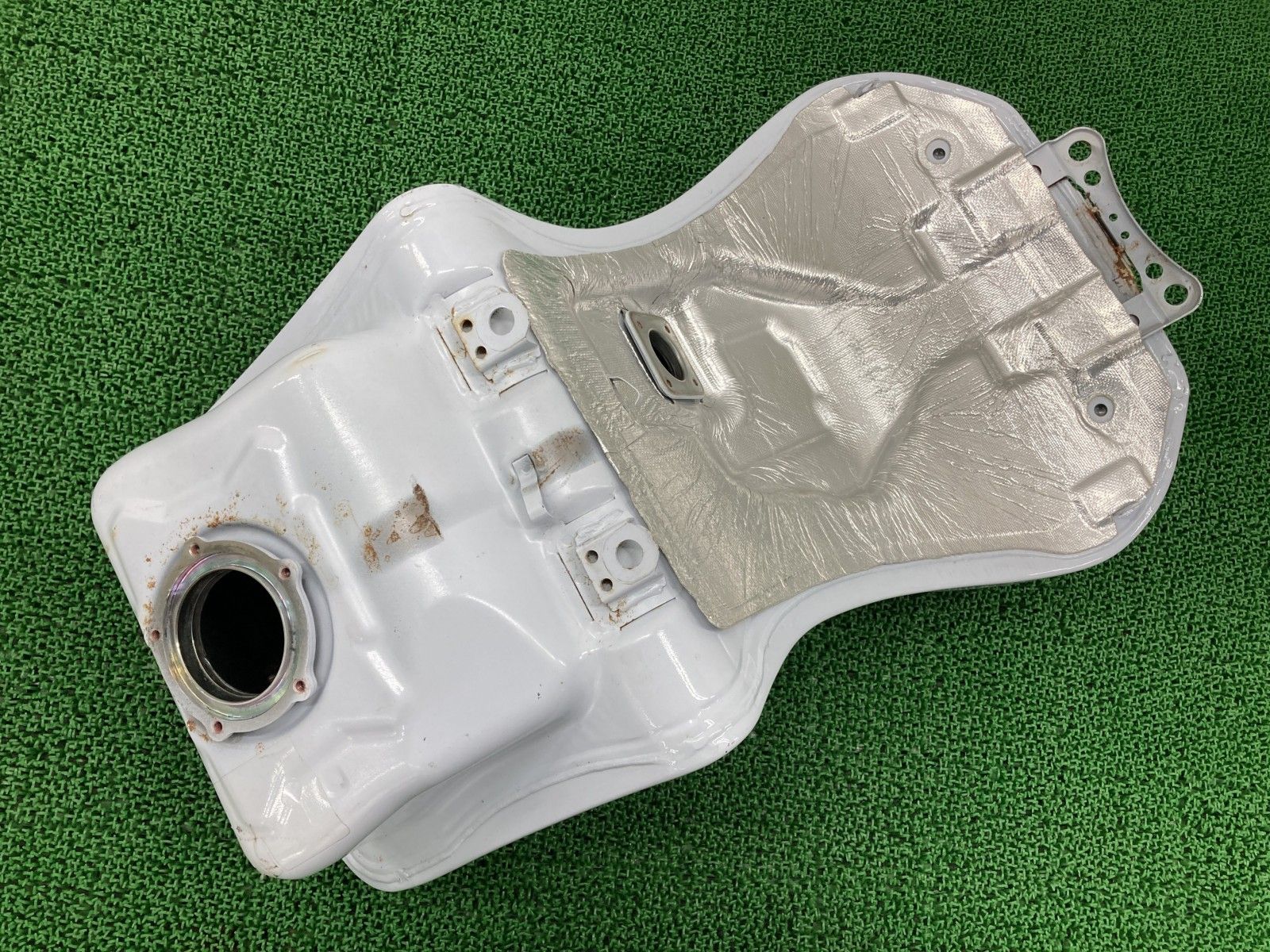 ★tw200 純正タンク　パール★ ☆tw200 純正タンク パール☆ 2025年最新】TW200用タンクの商品