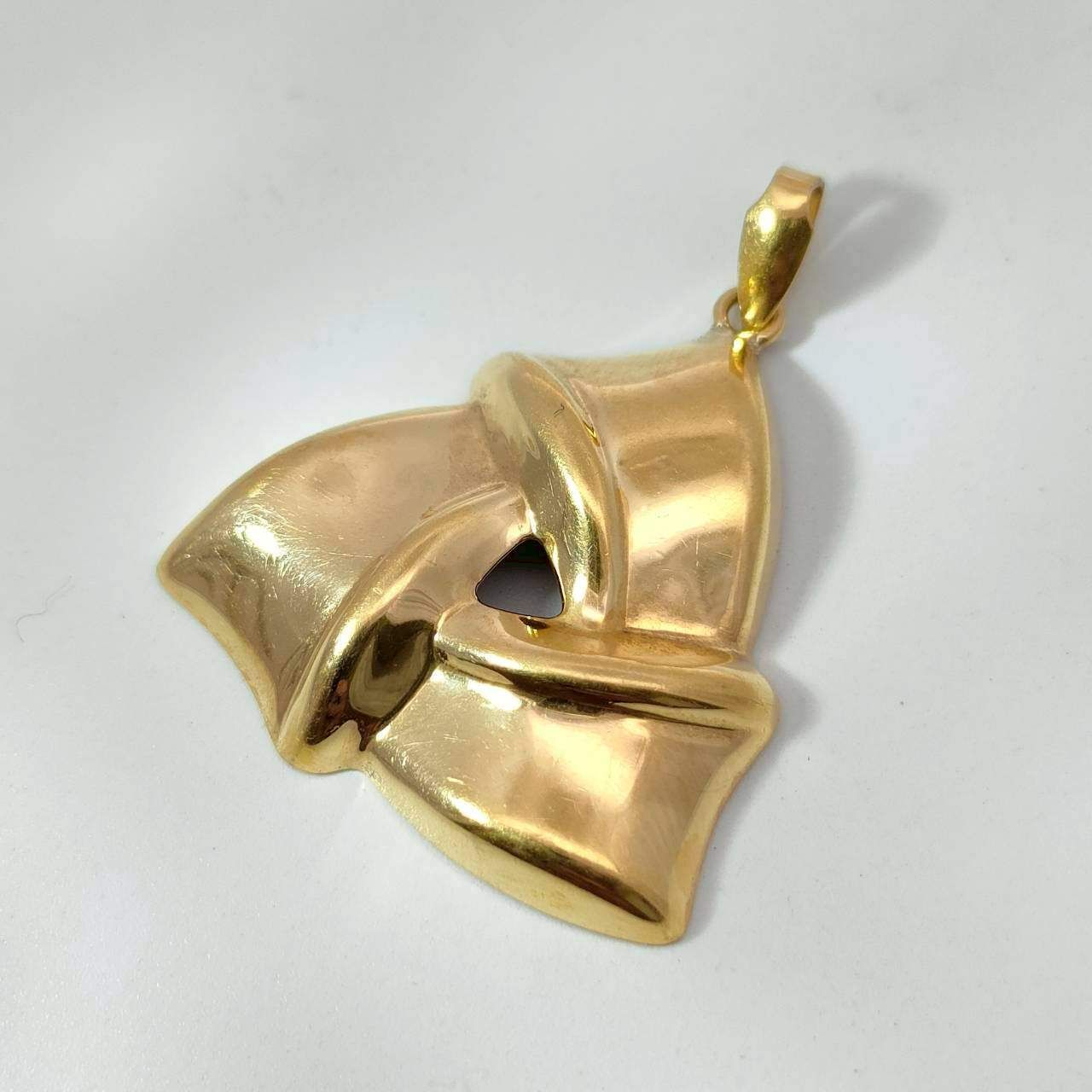 ジュエリーマキ 18k ネックレス ペンダント トップ ブルー石付き 最終値下げ ジュエリーマキ 18k ネックレス ペンダント トップ ブルー石付き