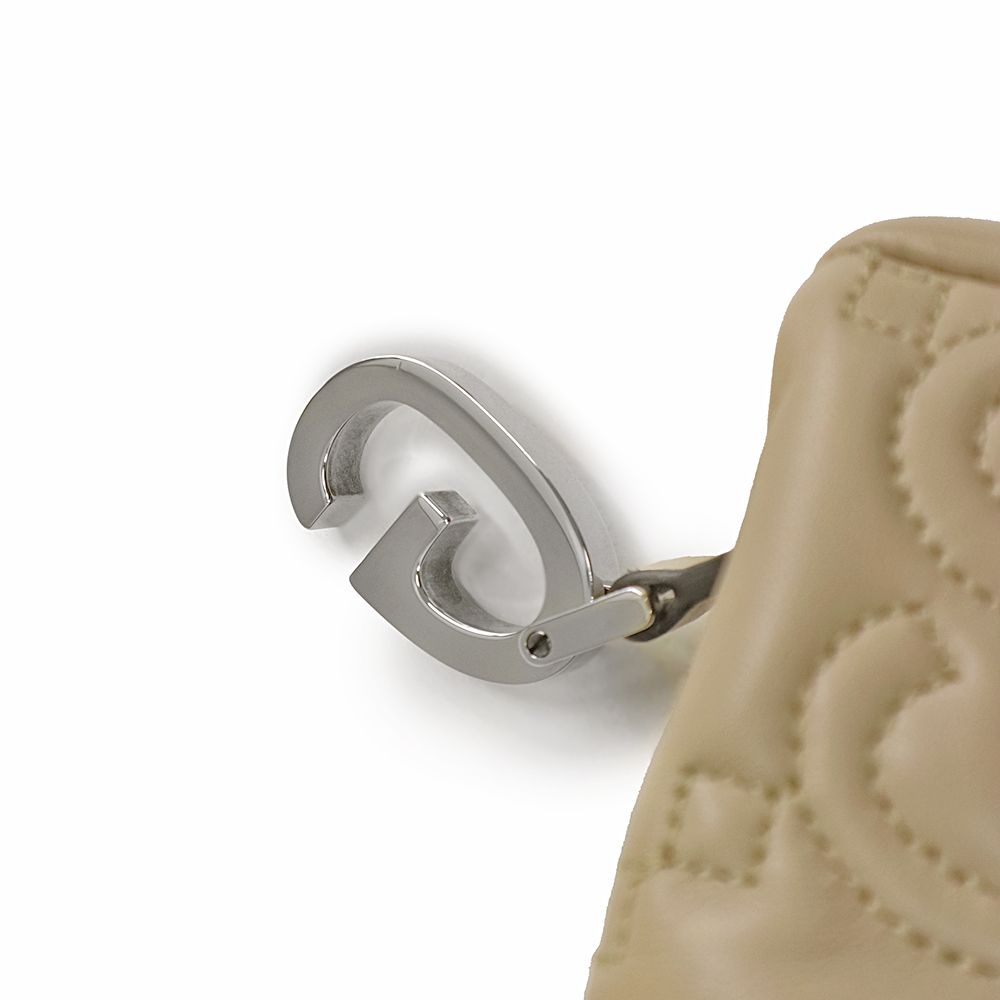 グッチ GGマトラッセ ラージ トート ハンドバッグ レザー ベージュ  