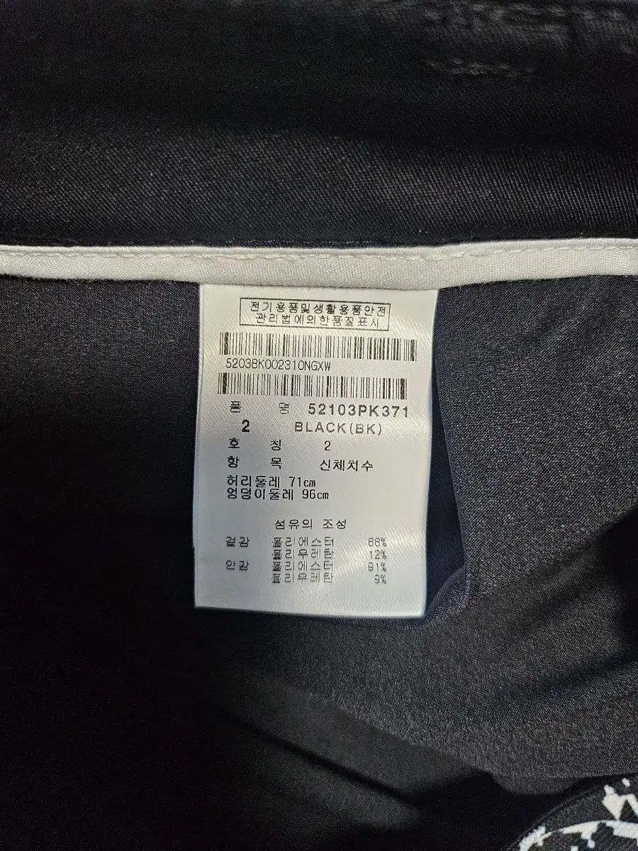 フード付きTシャツ