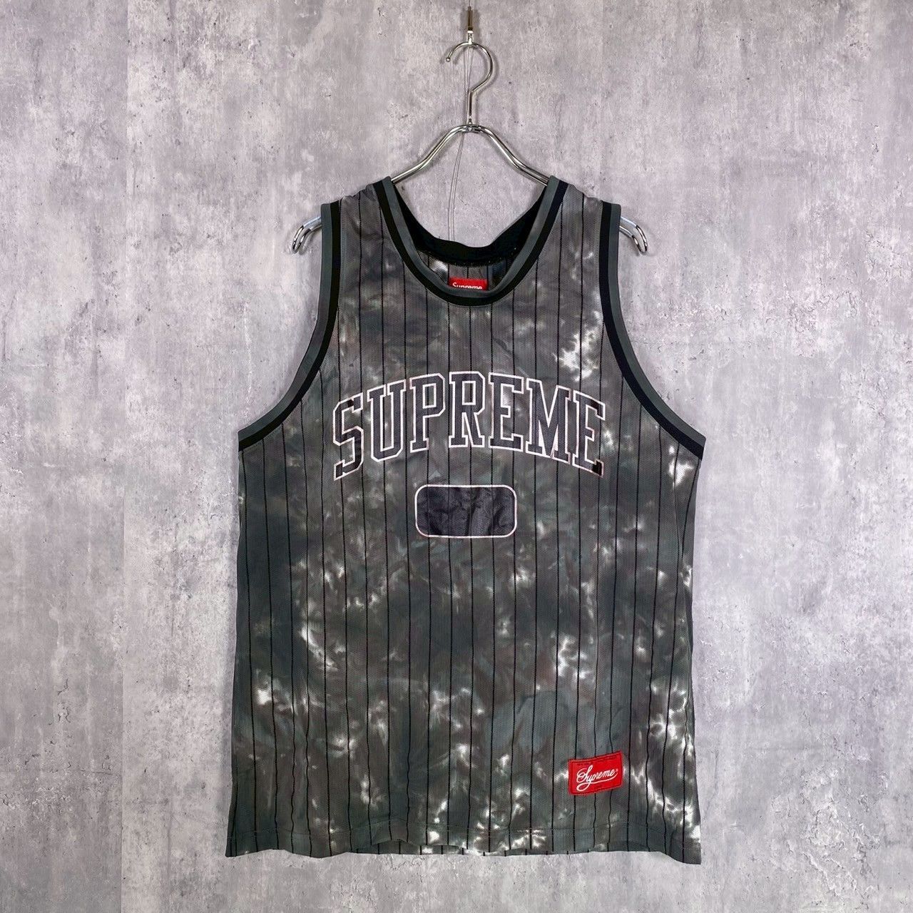 Supreme 2003-2004タンクトップ M サイズ SUPREME』シュプリーム (L) タンクトップ - メルカリ