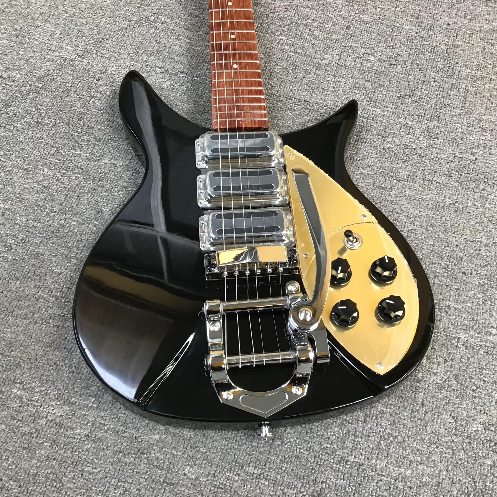 リッケンバッカービグスビータイプ