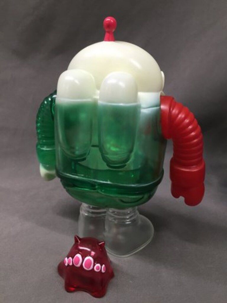 MOG Works JOKER 六つ目ロボットディクター クリームソーダカラー MOG Works JOKER 六つ目ロボットディクター クリームソーダカラー