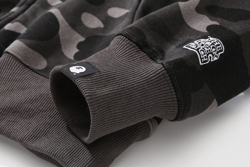 BAPE ×