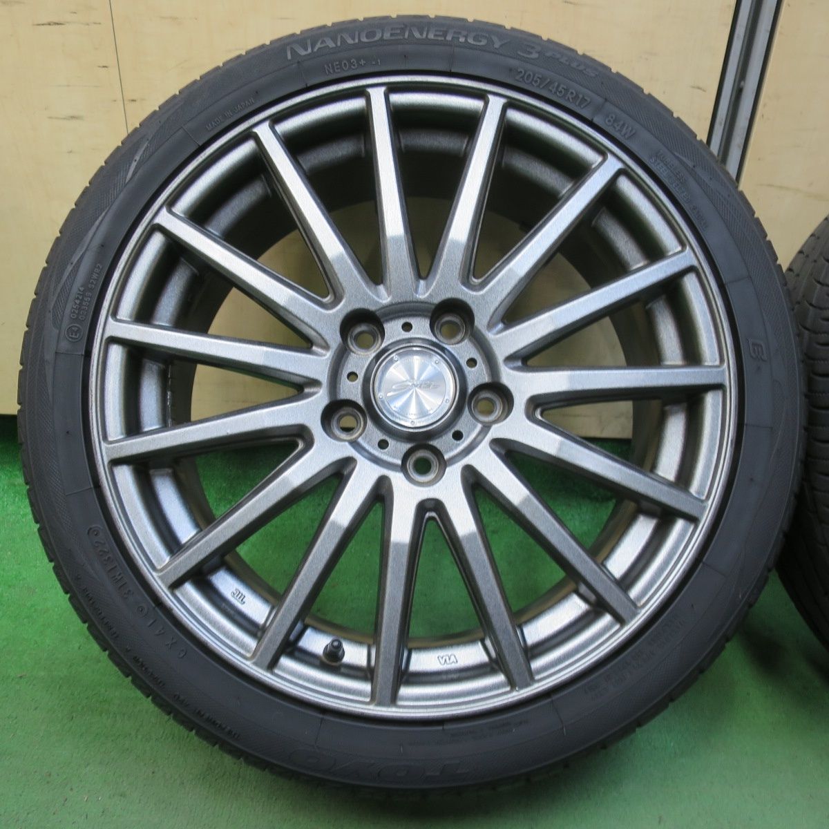 バリ溝 22年 9.5分 205 45R17 トーヨー ナノエナジー3 プラス SEIN RACING S ザイン 17インチ PCD114.3 5H 5100404イノ