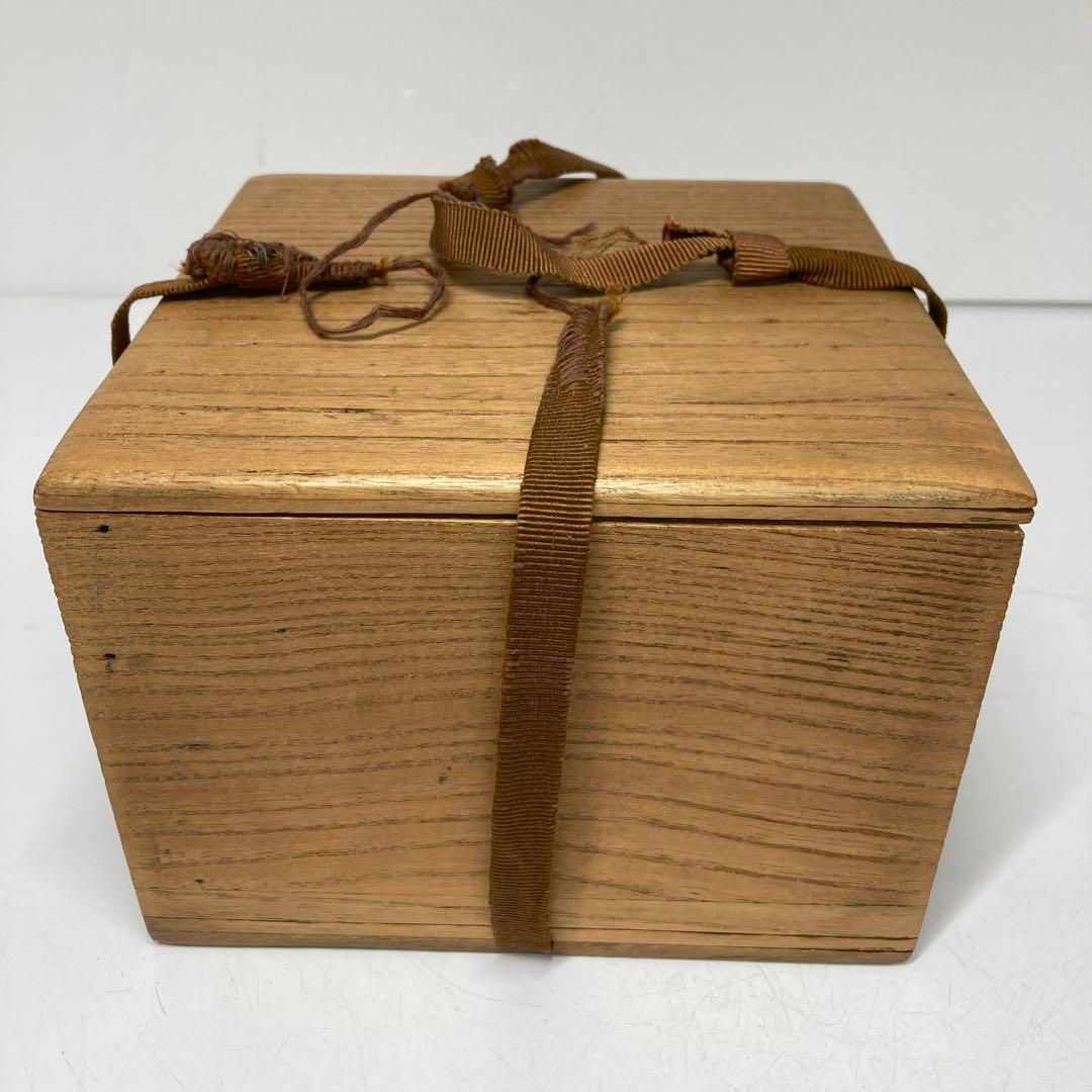 古代　李朝　青磁　茶碗　木箱付　幅約15.3㎝　東さ5-1204① 古代 李朝 青磁 茶碗 木箱付 幅約15.3㎝ 東さ5-1204①