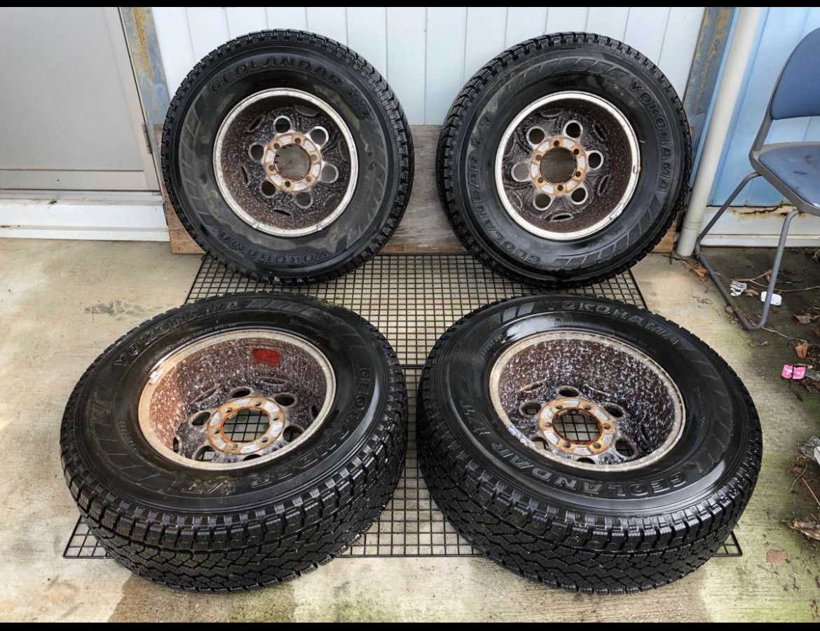 三菱 パジェロ 純正 265/70R16 7J＋10 ホイール　タイヤ　 4本 三菱 パジェロ 純正 265/70R16 7J＋10 6穴 PCD139.7 16インチ