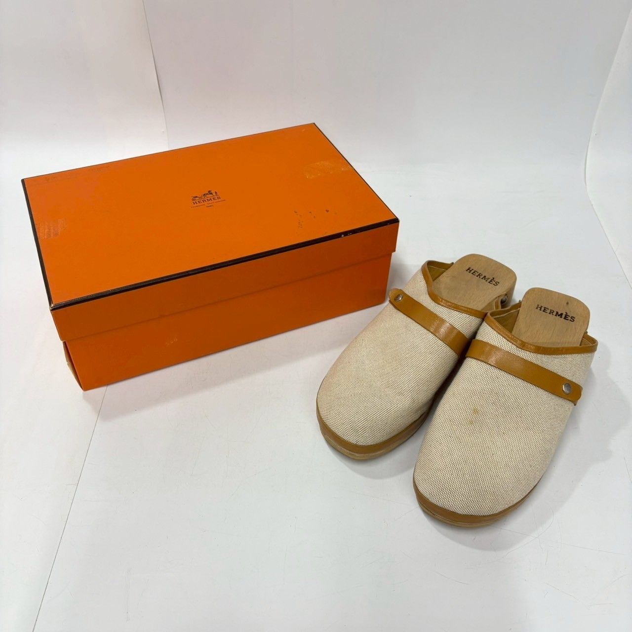 M10 き HERMES エルメス サボサンダル ミュール ウッド シューズ ベージュ×ブラウン レディース 靴