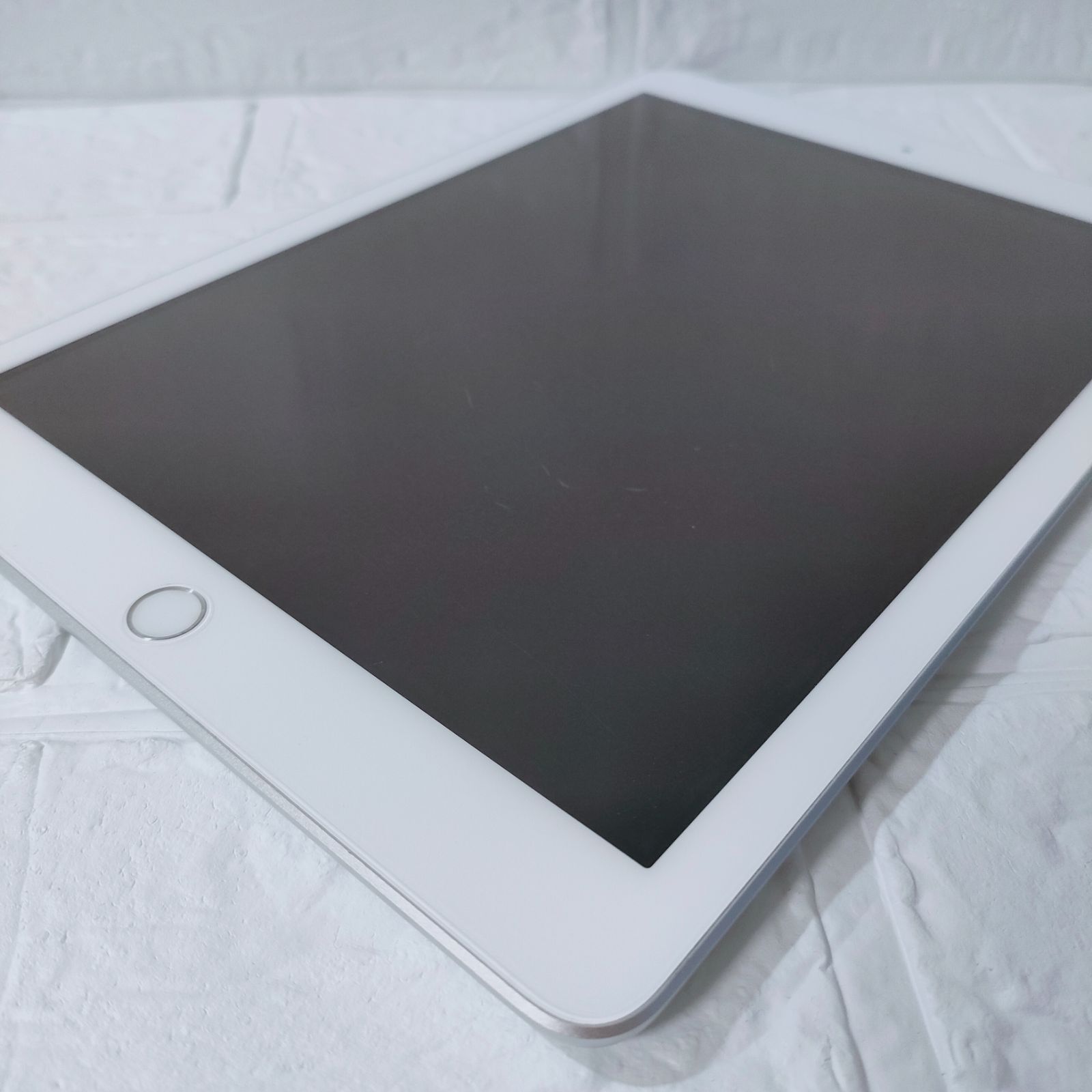 iPad 第6世代 32GB wifiモデル 管理No.s393 CHRISTIANNAURATH_COM_BR