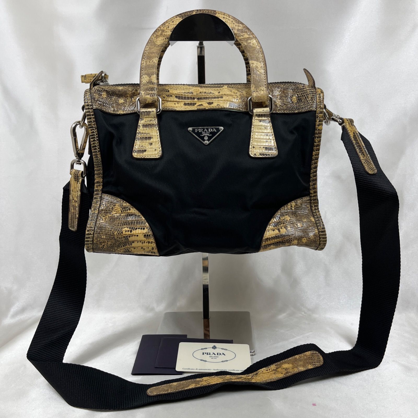 美品 PRADAプラダ2Wayバッグ ショルダー付 トカゲ エキゾチック 希少 