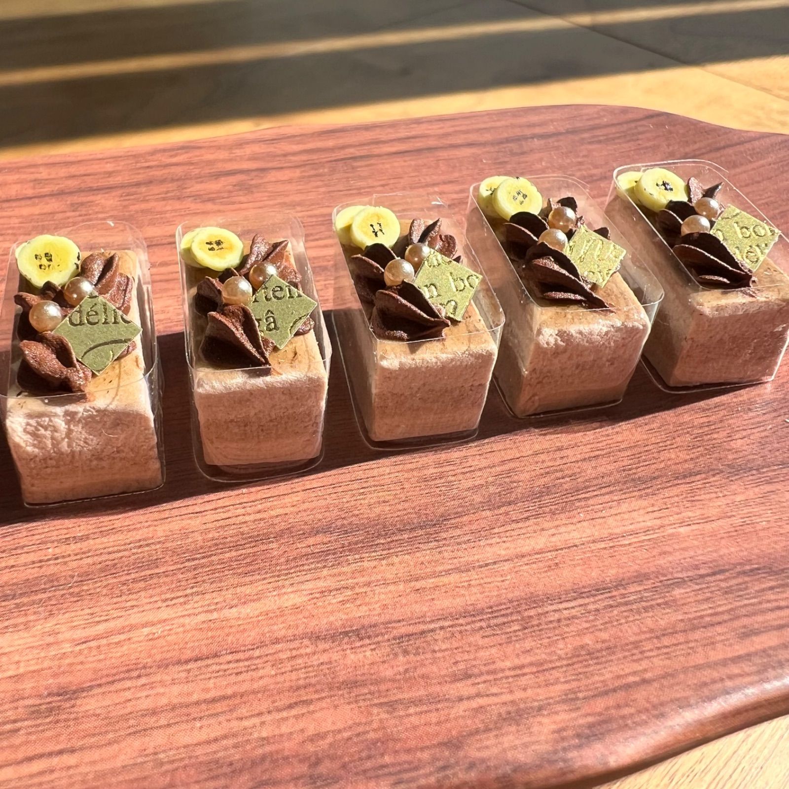 長方形チョコバナナケーキ 単品1個 ミニチュアケーキ ミニチュア 長方形チョコバナナケーキ 単品1個 ミニチュアケーキ ミニチュア