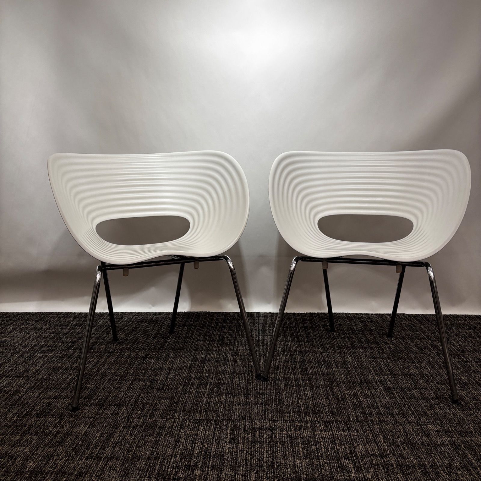 【2脚セット】★vitra★ヴィトラ★Tom Vac/トムバック★ホワイト Yuuu様専用】【2脚セット】Vitra(ヴィトラ)Tom Vac(トム