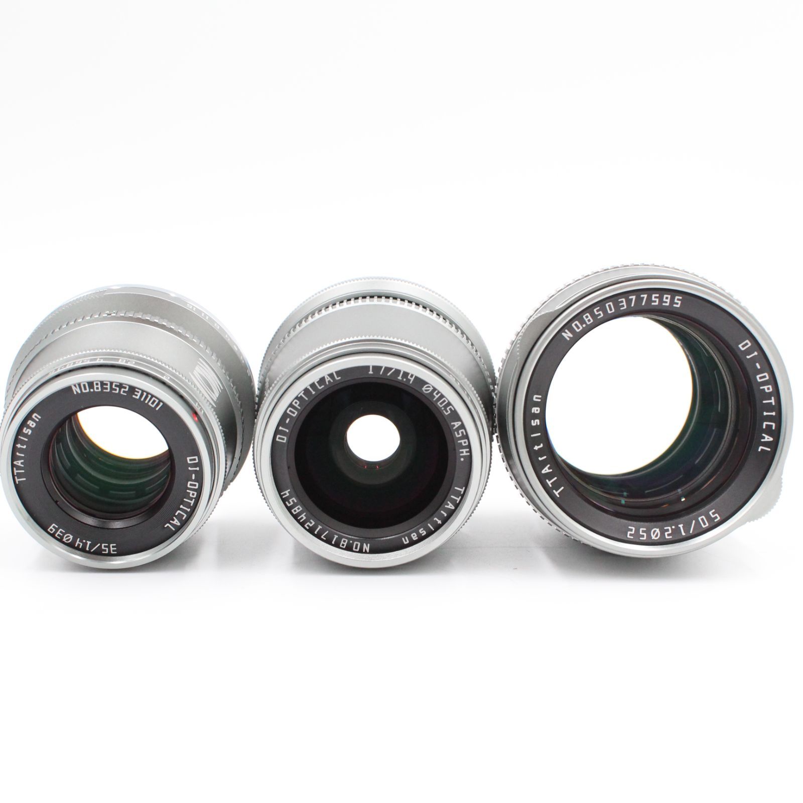 ★美品★ 銘匠光学 めいしょうこうがく TTArtisan レンズ3本セット（17ｍm F1.4C、35mm F1.4C、50mm  F1.2C）（フジフイルムX用） チタンカラー