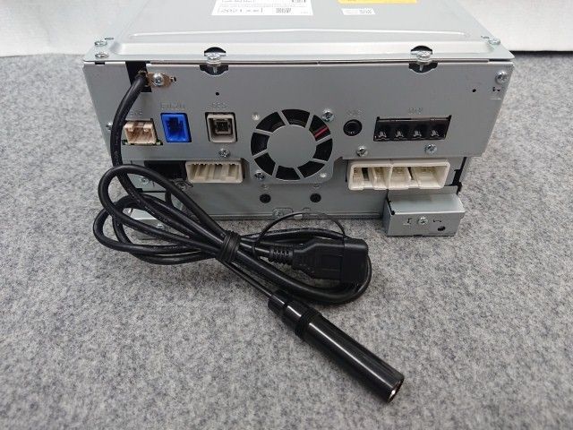 未使用品】 ダイハツ純正 NMZK-W72D カーナビ 7インチ ワイド