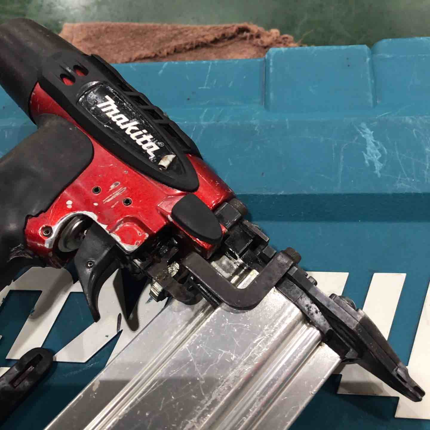makita 高圧フィニッシュネイラ