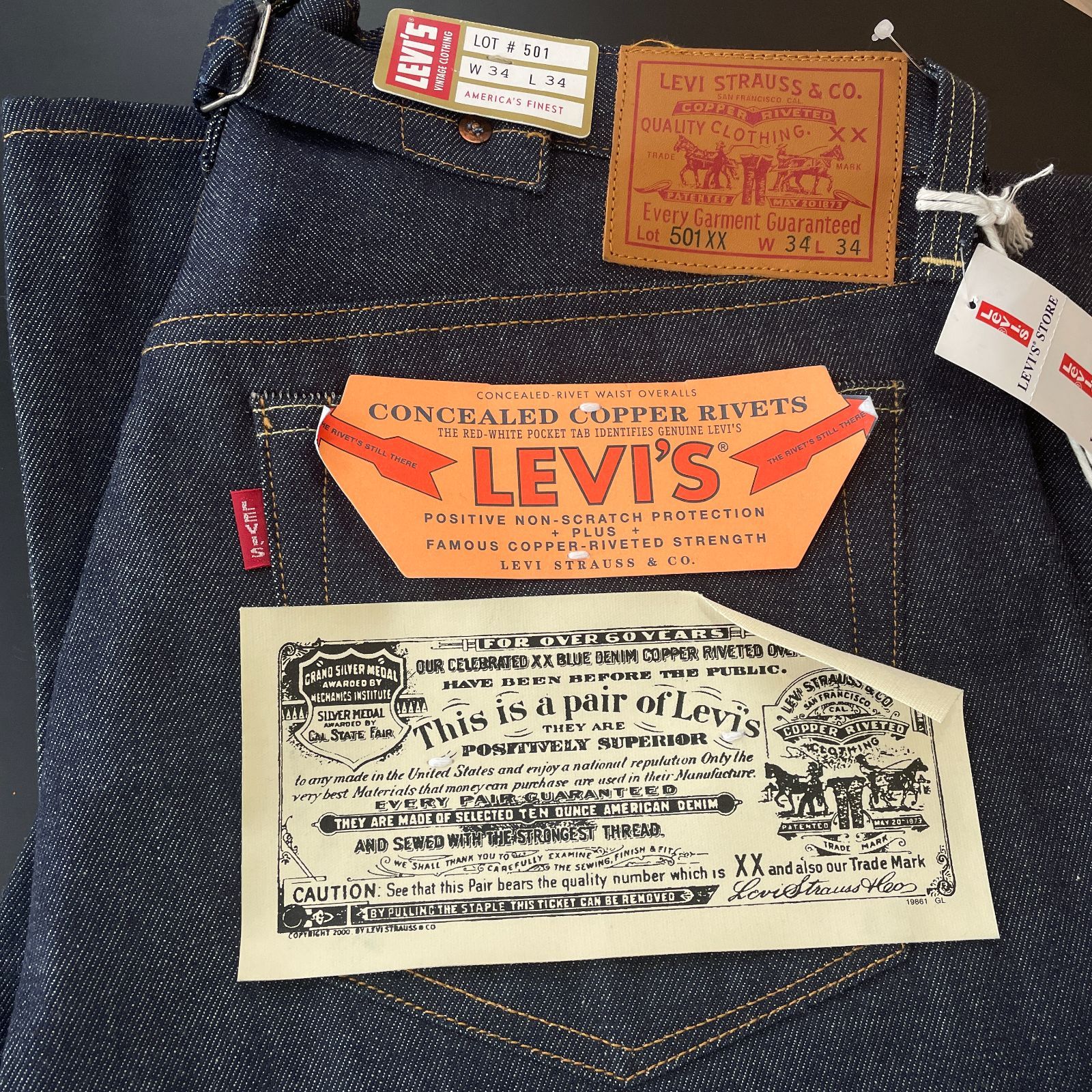 未使用タグ付き リーバイス ビンテージクロージング LEVI