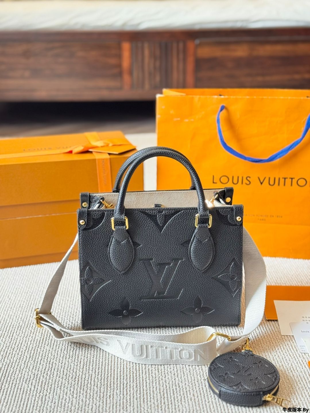 今日特価】LV Onthego 25cm ルイヴィトン オンザゴ 25 センチ 圧