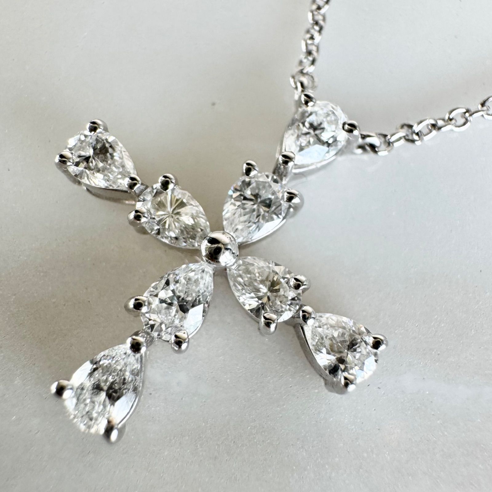 ハリーウィンストン Harry HARRY WINSTON(ハリーウィンストン 
