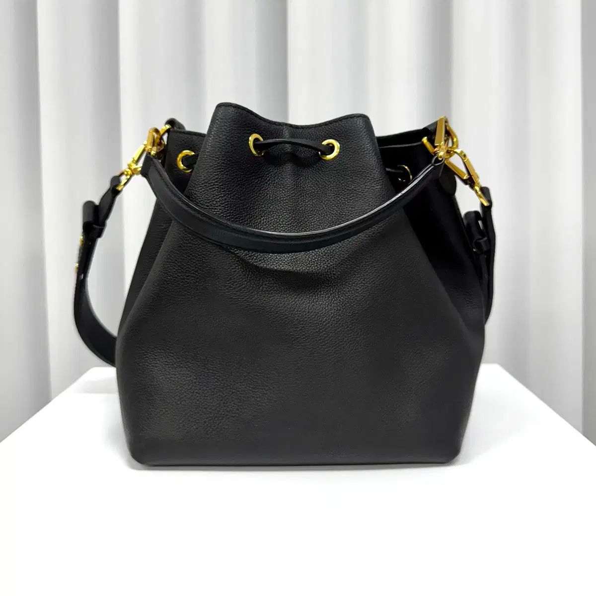 Vuitton