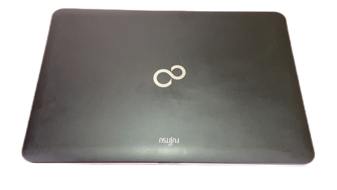 富士通／大画面15.6インチ／SSD搭載 132 ショップ 富士通／大画面15.6