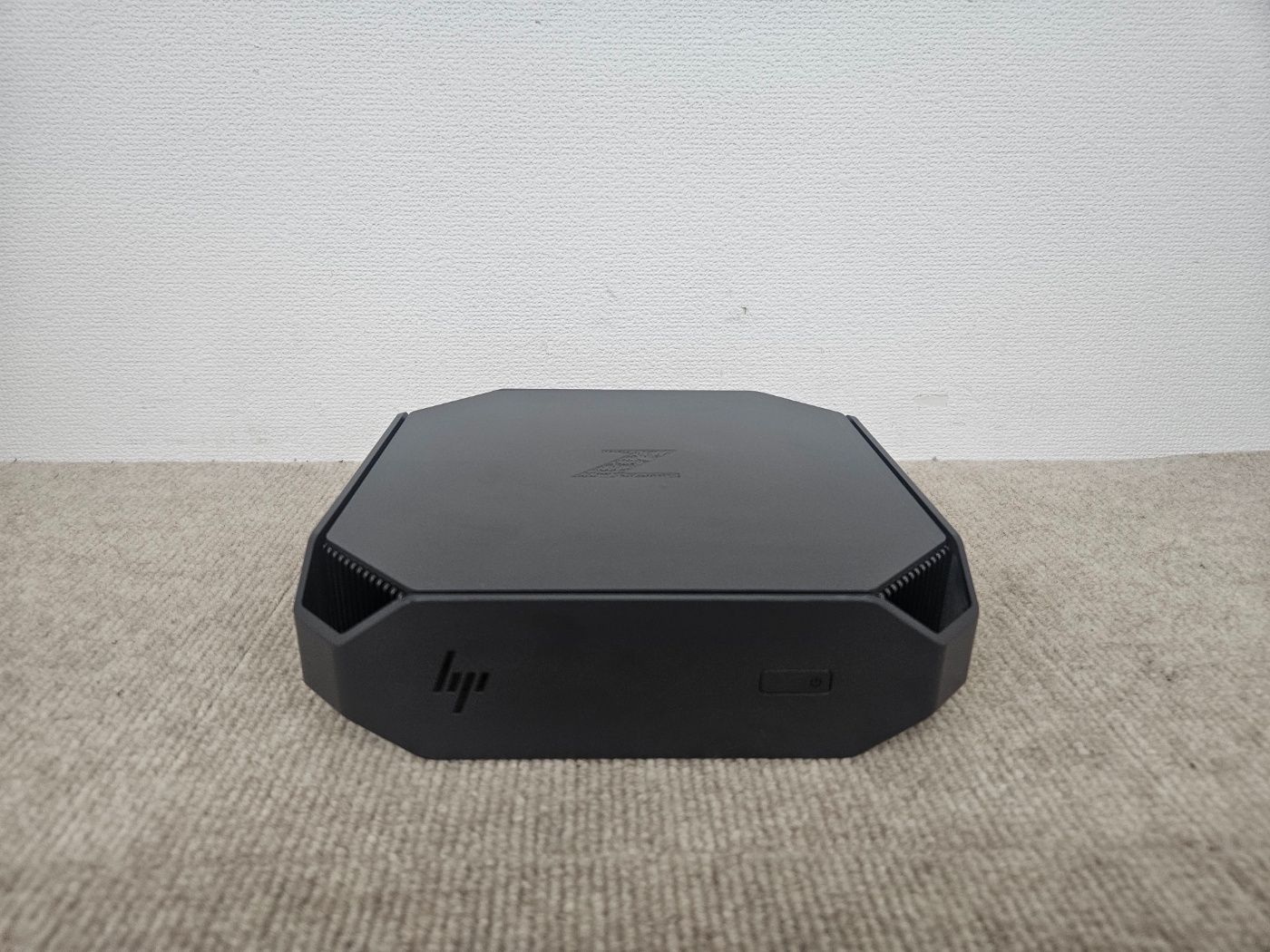 超小型ワークステーション HP Z2 Mini G4 Intel Xeon E-2124G 8世代 32GBメモリ NVIDIA Quadro P600 Windows 11 NVme M.2 SSD 1TB