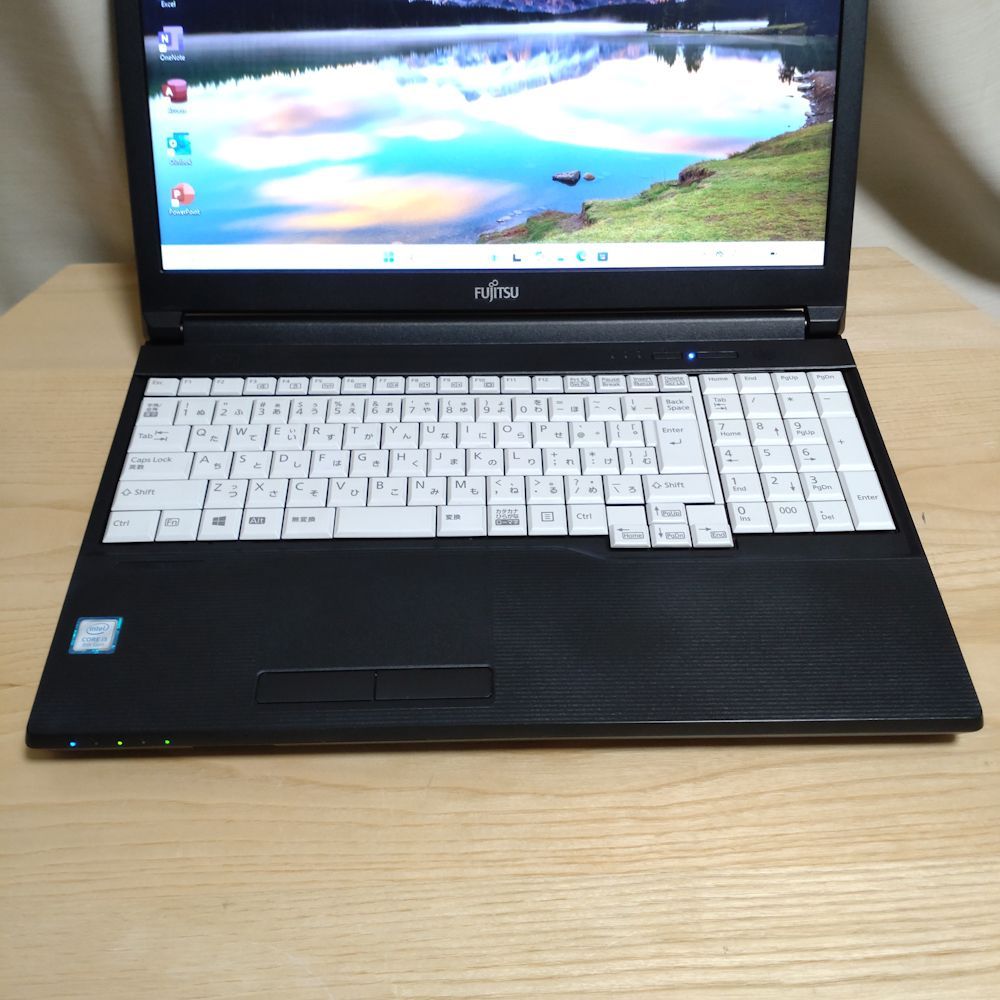富士通 LIFEBOOK A579/BX I5-8265U SSD256GB Win11 Office2021 - メルカリ