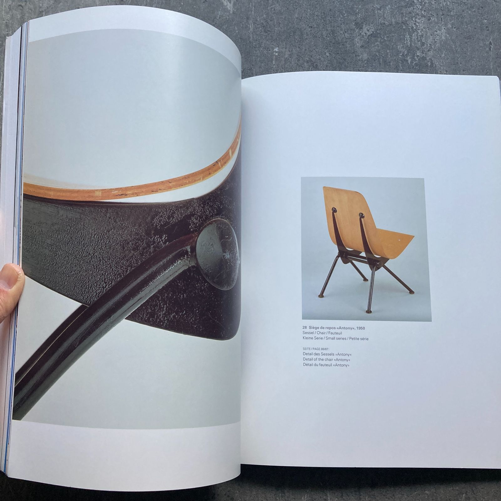 Jean Prouve : Furniture（ジャン・プルーヴェ） 家具 作品集 【公式通販】