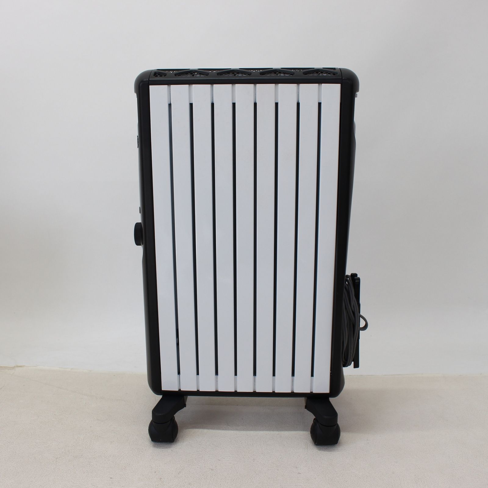 新品 デロンギ MDHU12-BK マルチダイナミックヒーターホワイト+ブラック デロンギ マルチダイナミックヒーター MDHU12-BK [ピュア