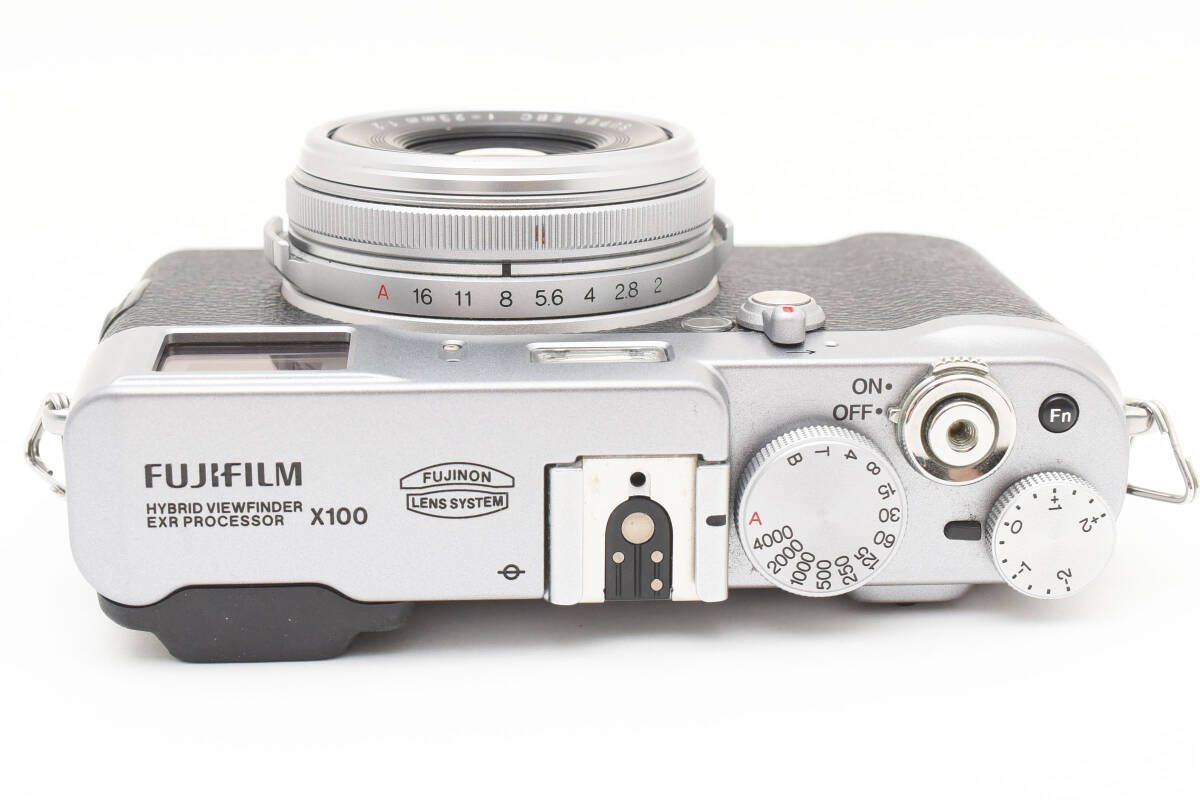 ☆極上美品☆ 富士フィルム FUJIFILM FinePix X100 シルバー 