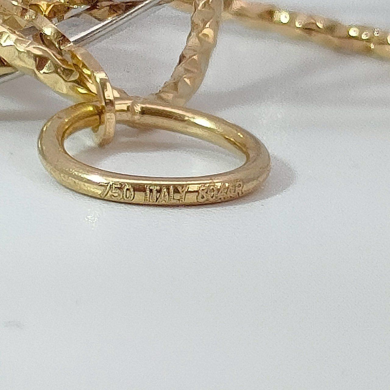 18金 K18 男女兼用 デザインネックレストップ 1.37g B468 18金