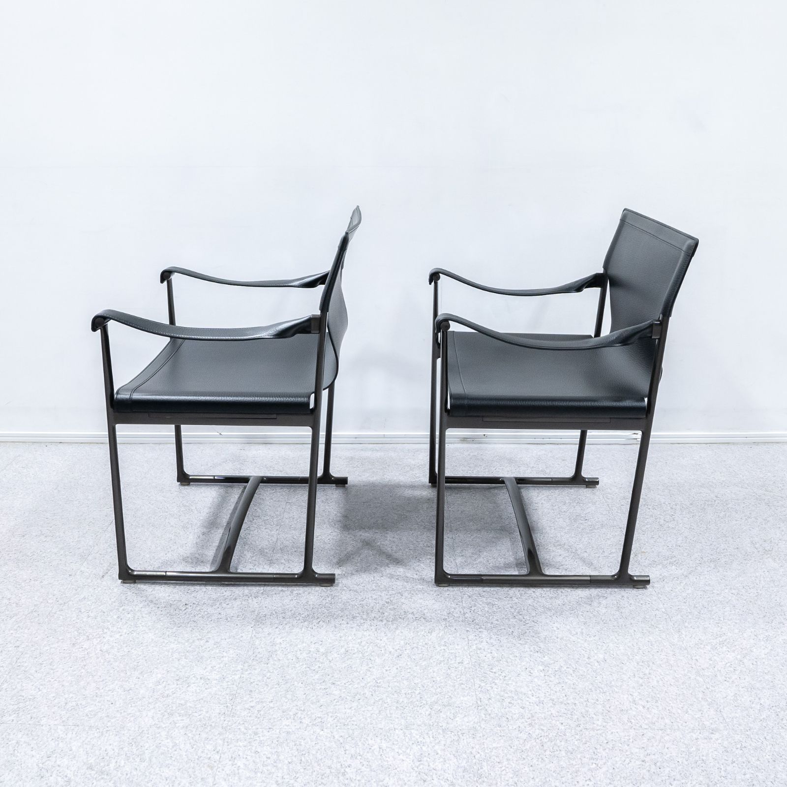 展示品】B&B ITALIA ビーアンドビーイタリア MIRTO INDOOR 展示品】B&B ITALIA ビーアンドビーイタリア MIRTO INDOOR