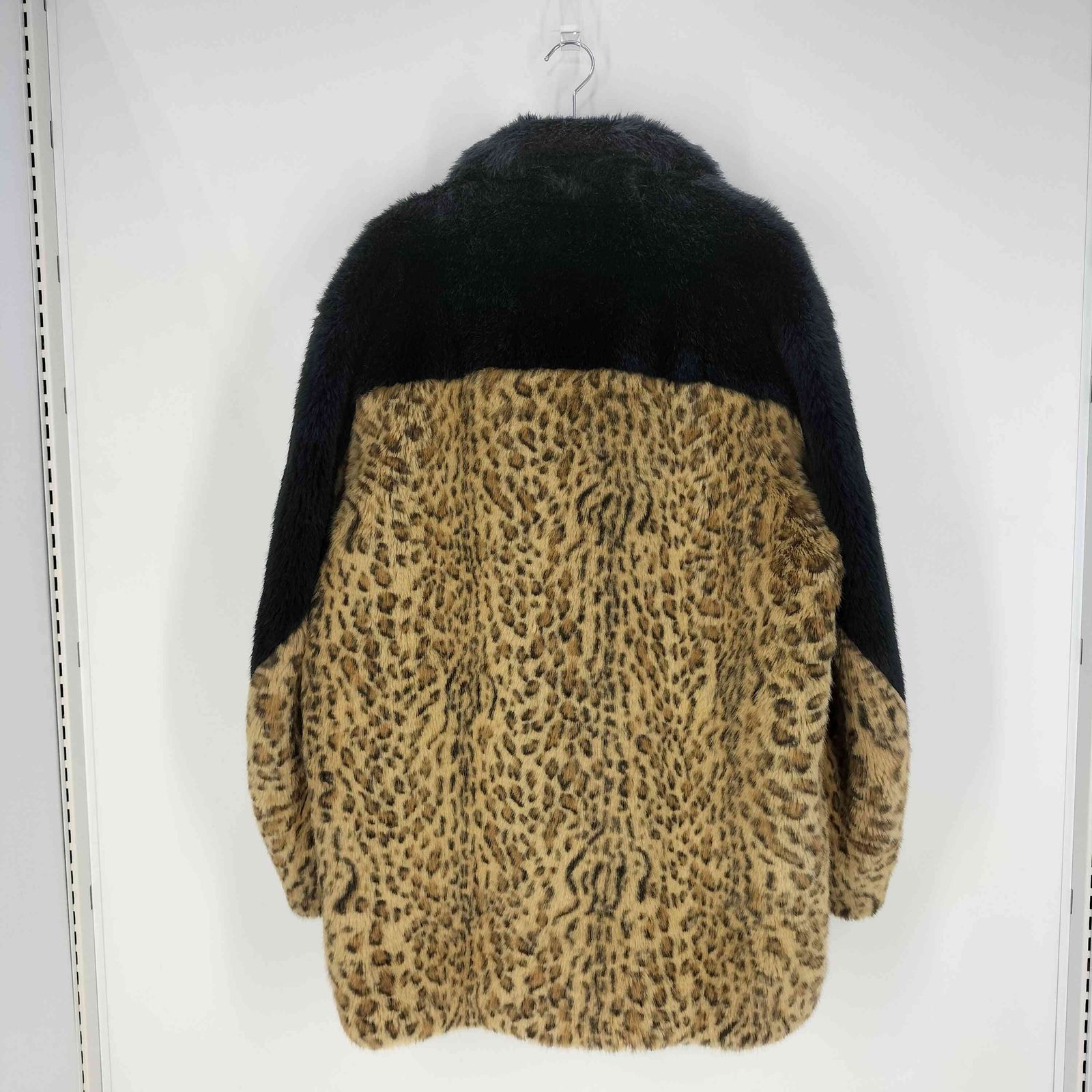 ファセッタズム FACETASM LEOPARD FAUX FUR PEA COAT レオパード フェイクファー ピーコート メンズ JPN：4 -  メルカリ