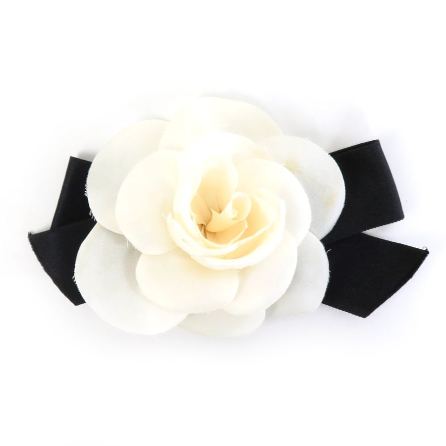 シャネル CHANEL コサージュ ブローチ カメリア リボン - メルカリ