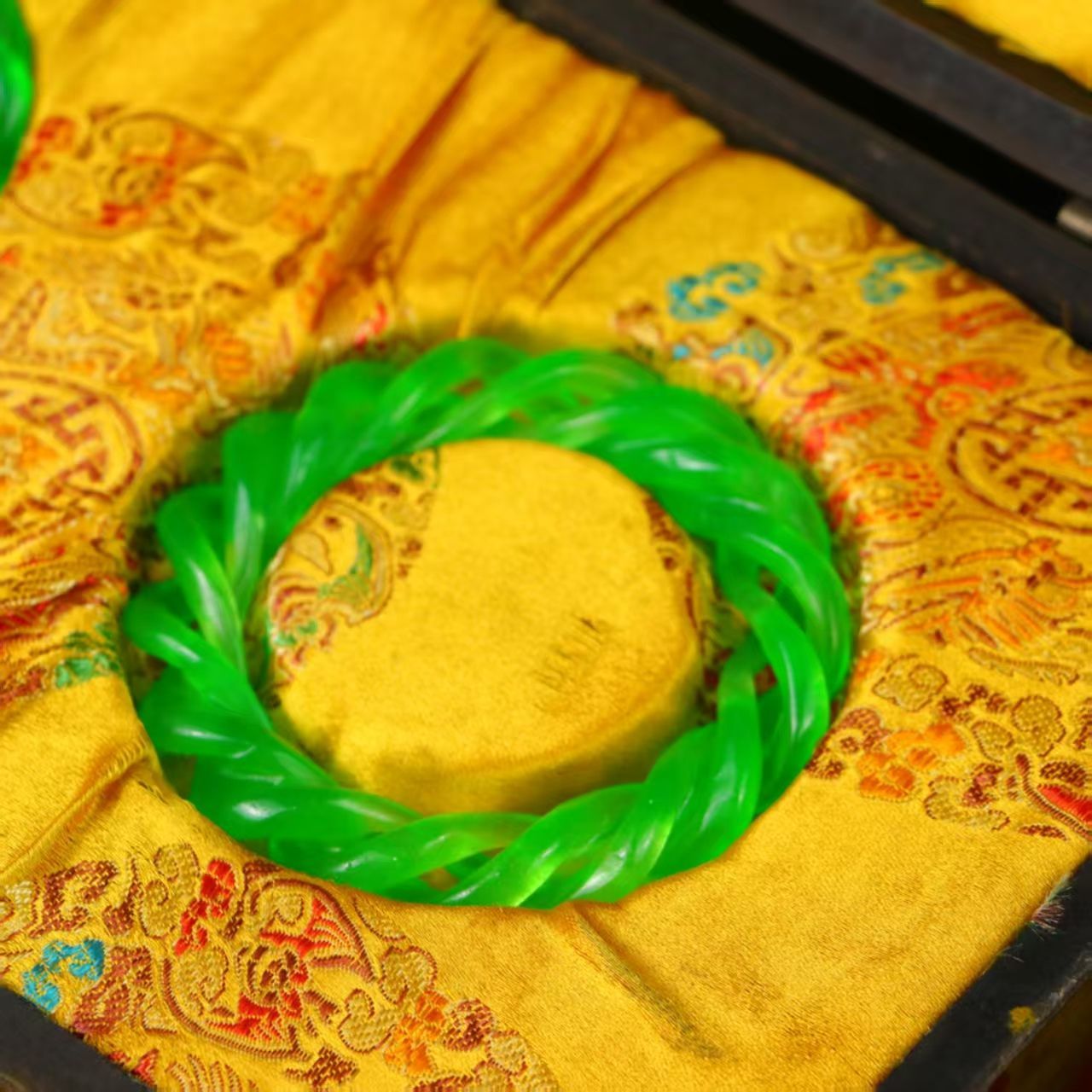 清代 宮廷御蔵 髙氷翡翠彫 帝王緑 腕輪 アクセサリ 置物 時代物 骨董品 旧家蔵岀し 唐物 中国古美術品R092616 USTAUSTRALIA_COM_AU