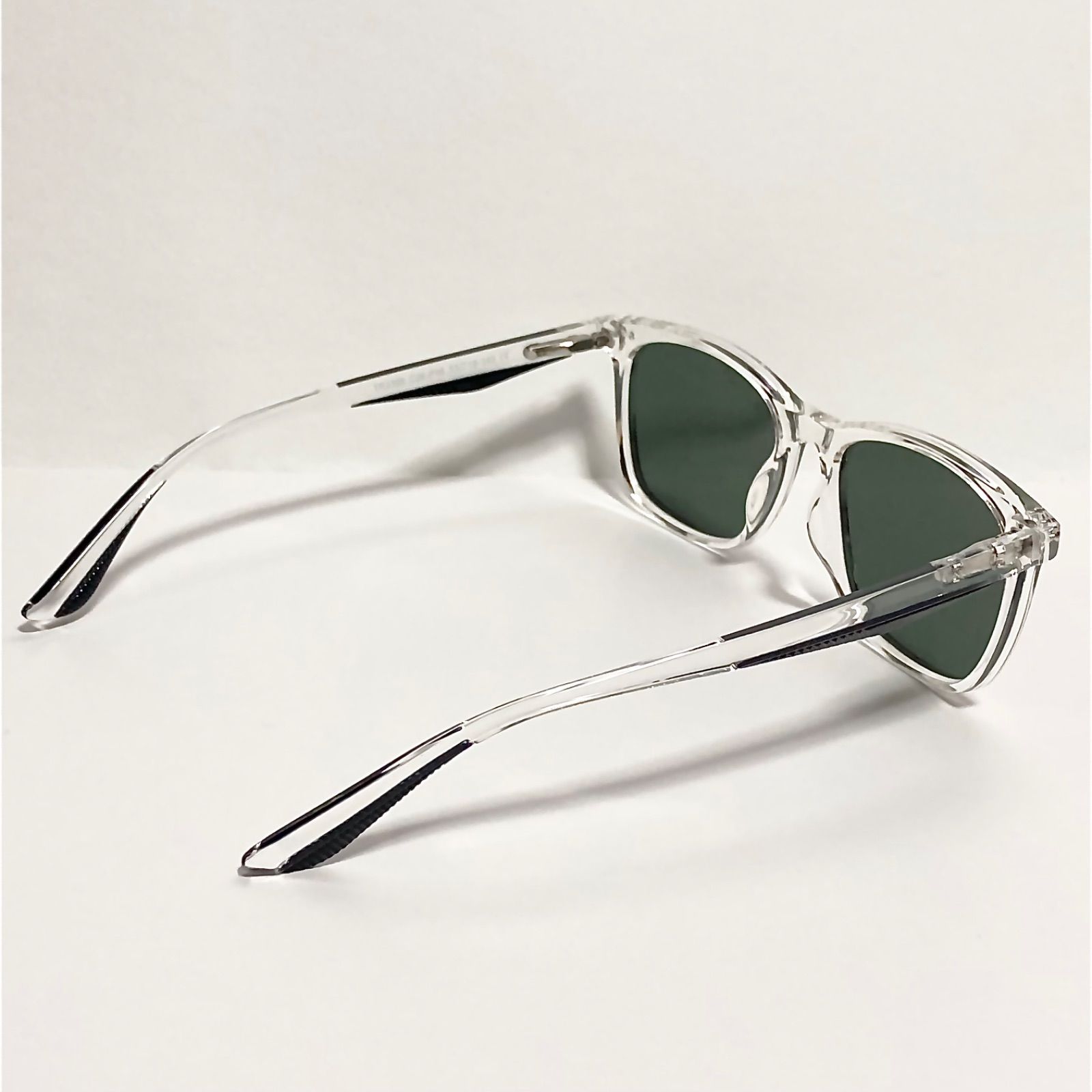 Ray-Ban クリアボストン型サングラス Ray-Ban（レイバン）の「【Ray-Ban】ボストン クリアカラー