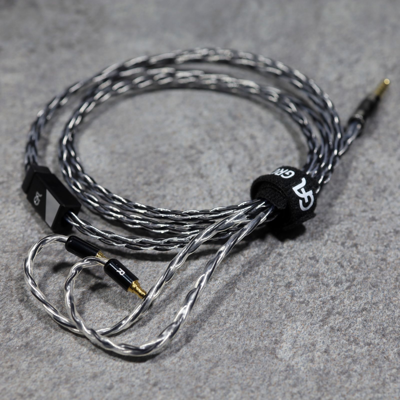 TAGO T3-01 03 モガミ 2534 4.4mm5極 HiFiMAN イヤホン 分岐ケーブル