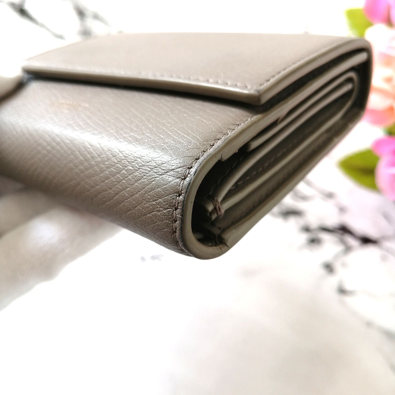 ❤美品❤ セリーヌ CELINE トリフォールドウォレット グレージュ