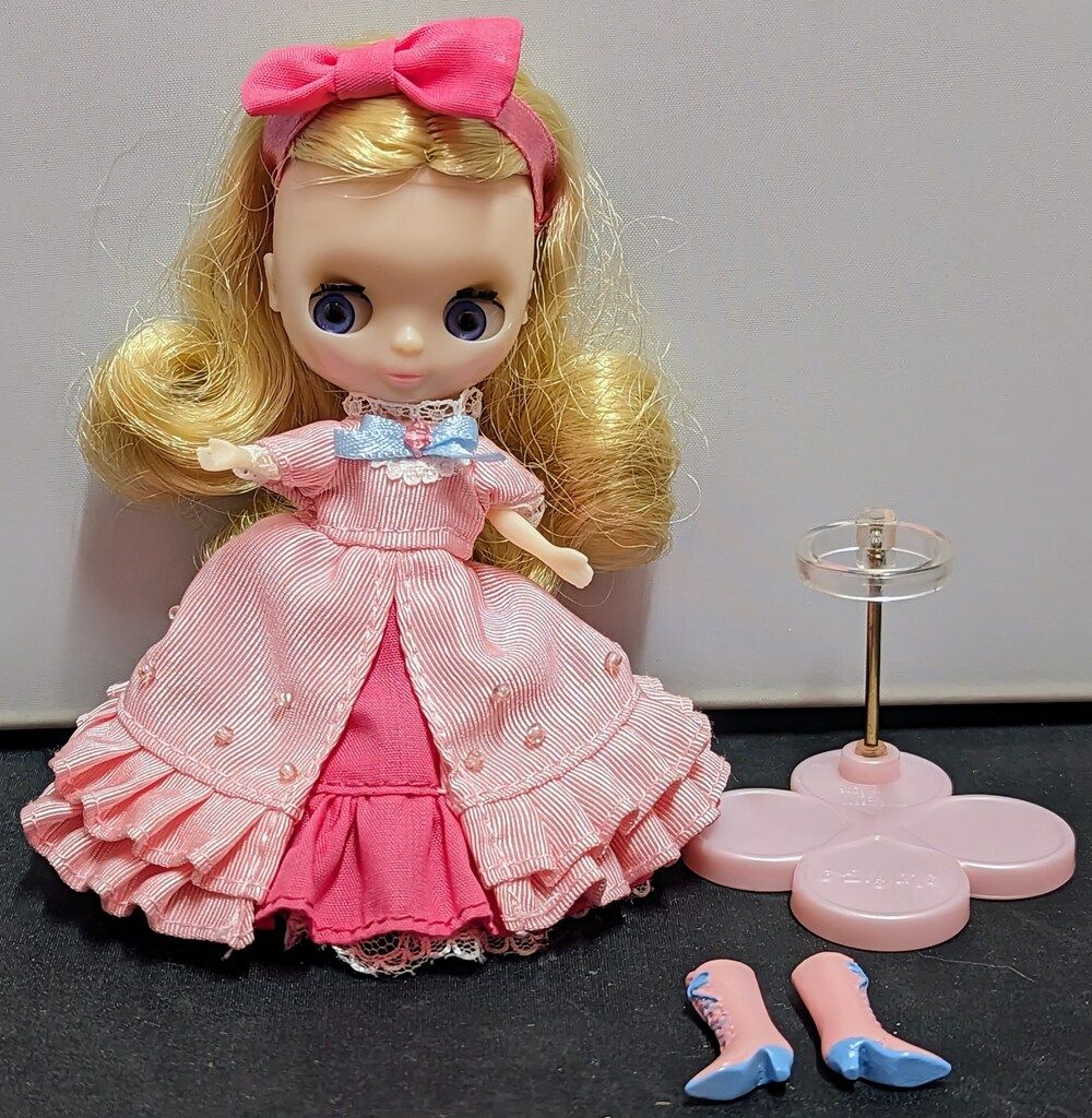 新品未開封☆プチブライス レッドアップル タカラトミー プチブライス レッドアップル - メルカリ