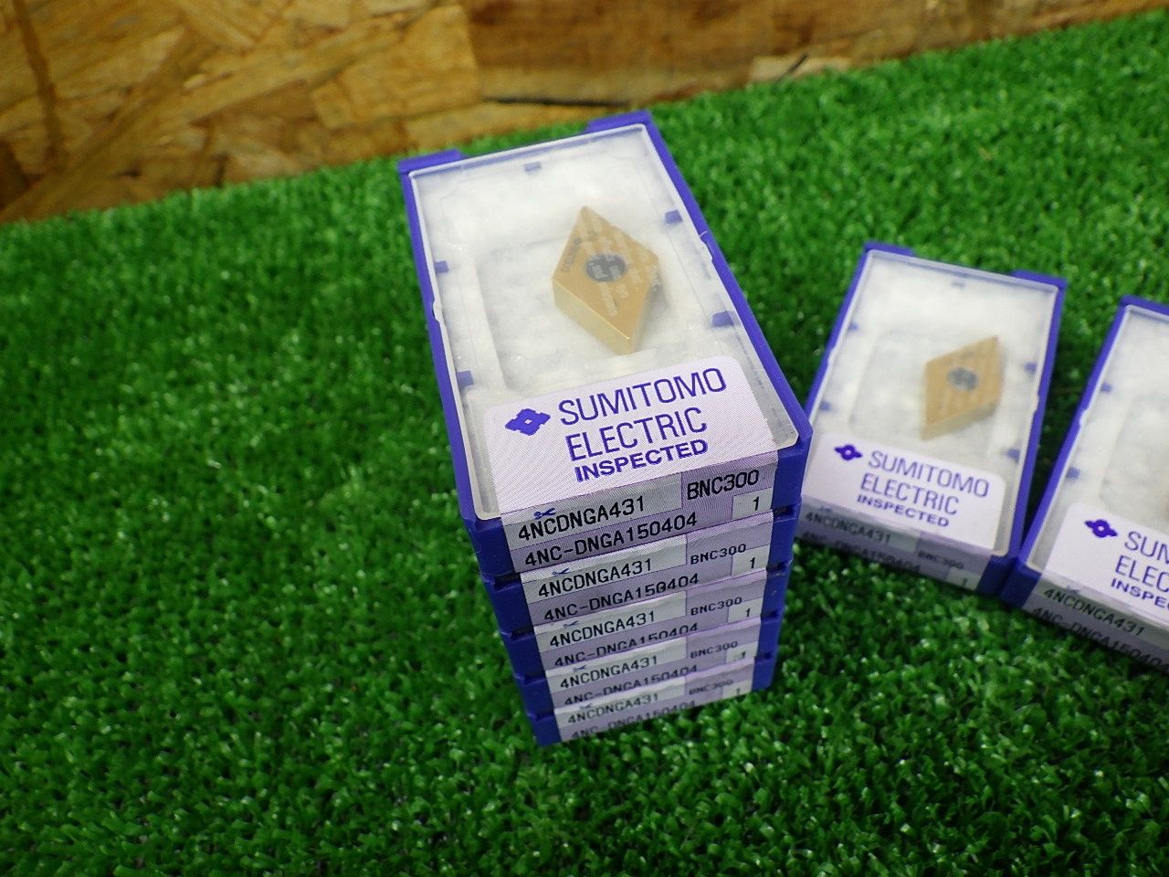 セットが 住友 Sumitomo 住友 イゲタロイ スミボロン 4NC-DNGA150404 9個セット