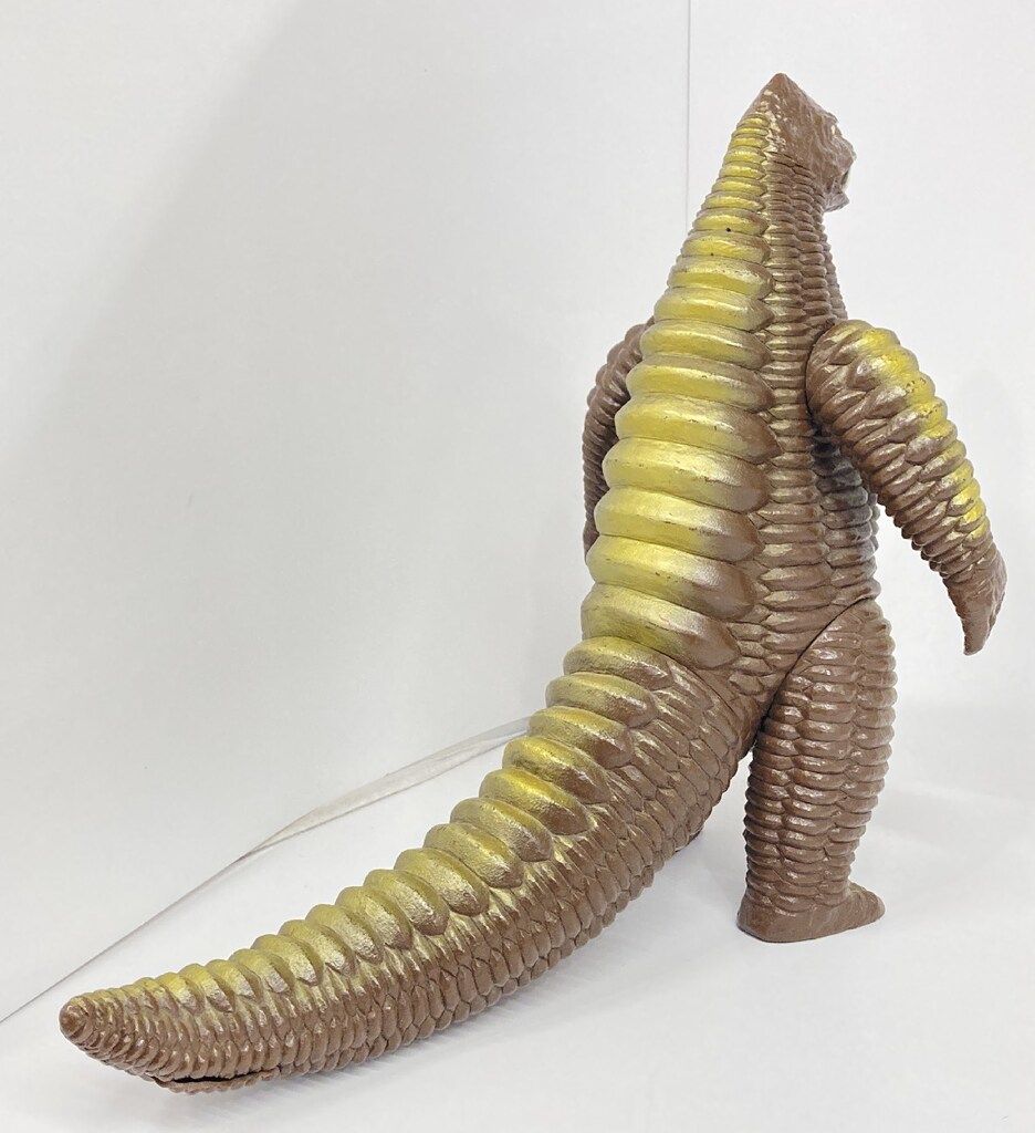 バンダイ DXウルトラ怪獣 シリーズ レッドキング - メルカリ