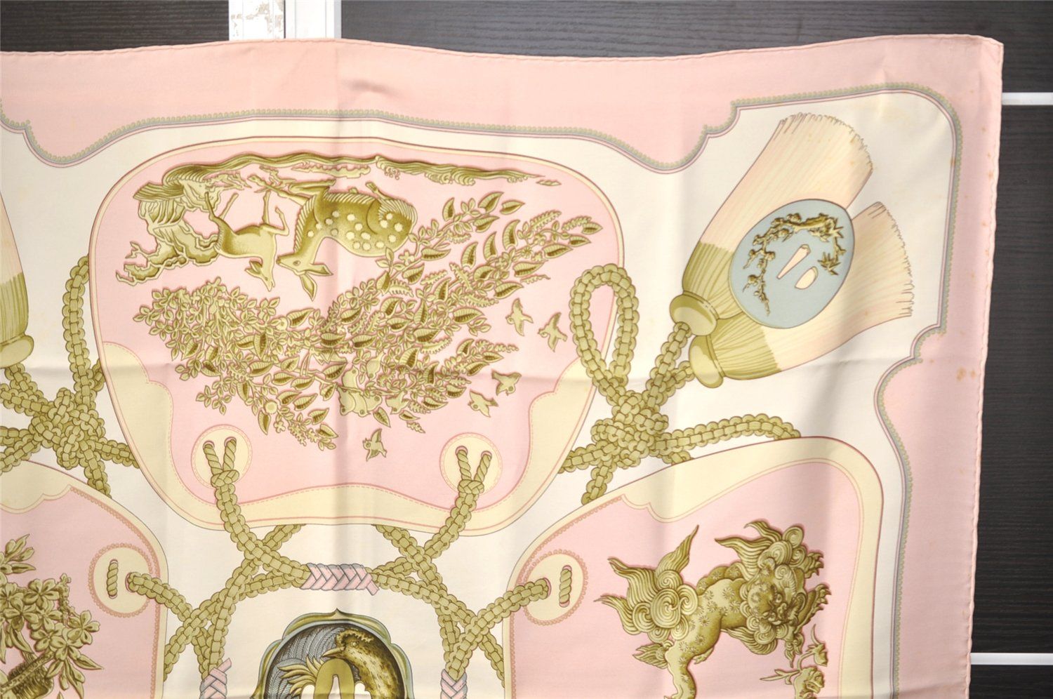 【新品同様 】HERMES エルメス カレ90 シルク スカーフ ピンク 楽天市場】【送料無料】【本物】HERMES☆エルメス☆カレ90